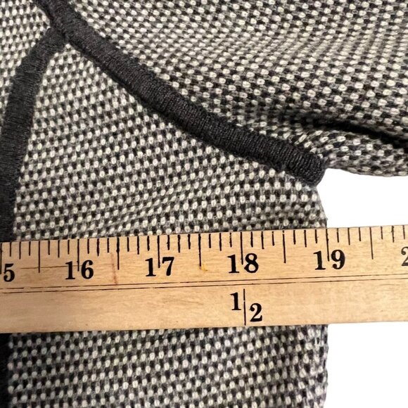 Title‎ Nine Gray Striped Full Zip Activewear Cotton Cardigan Sweater Size Large - Picture 5 of 7